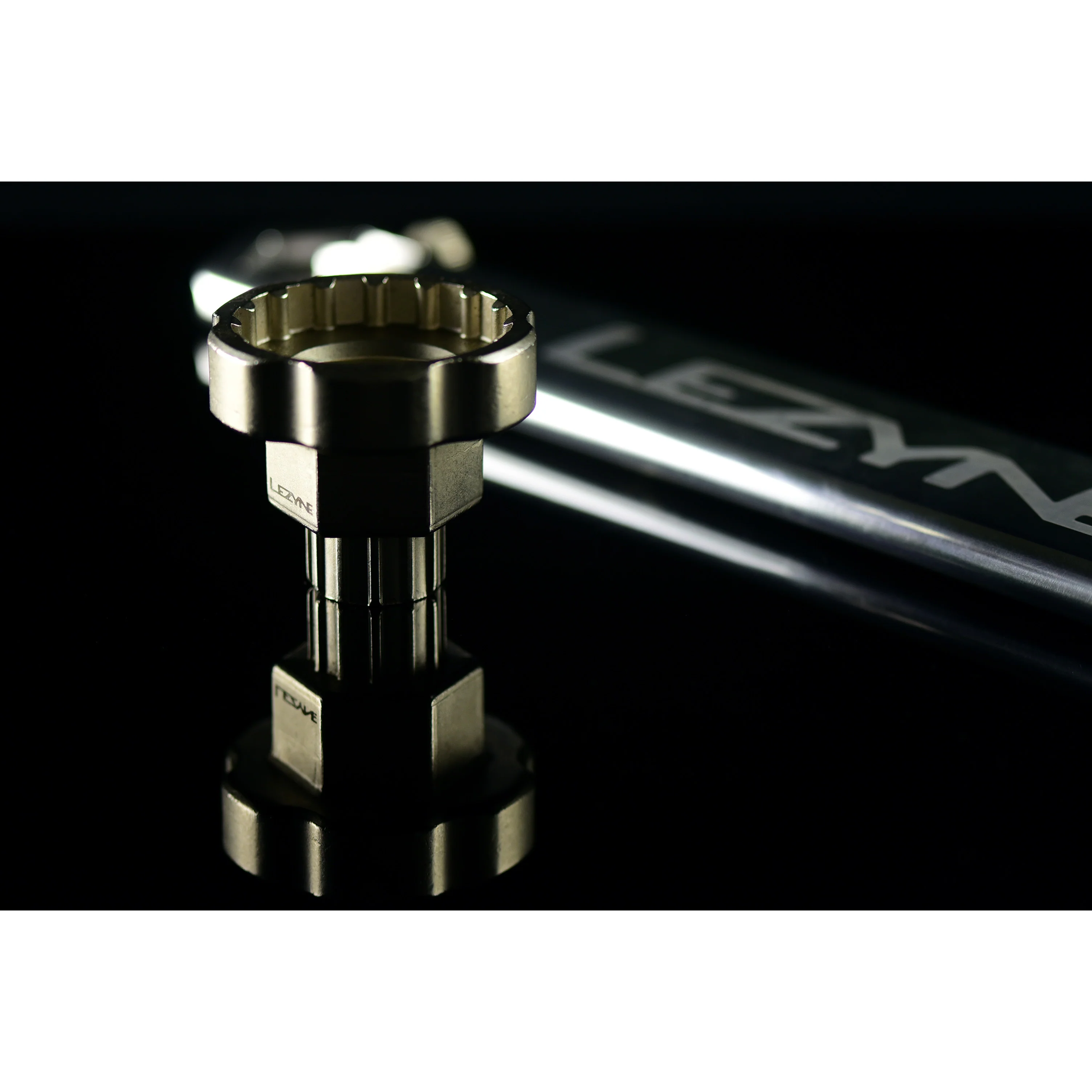 EXTERNAL BOTTOM BRACKET AND CASSETTE LOCKRING TOOL - Image 3