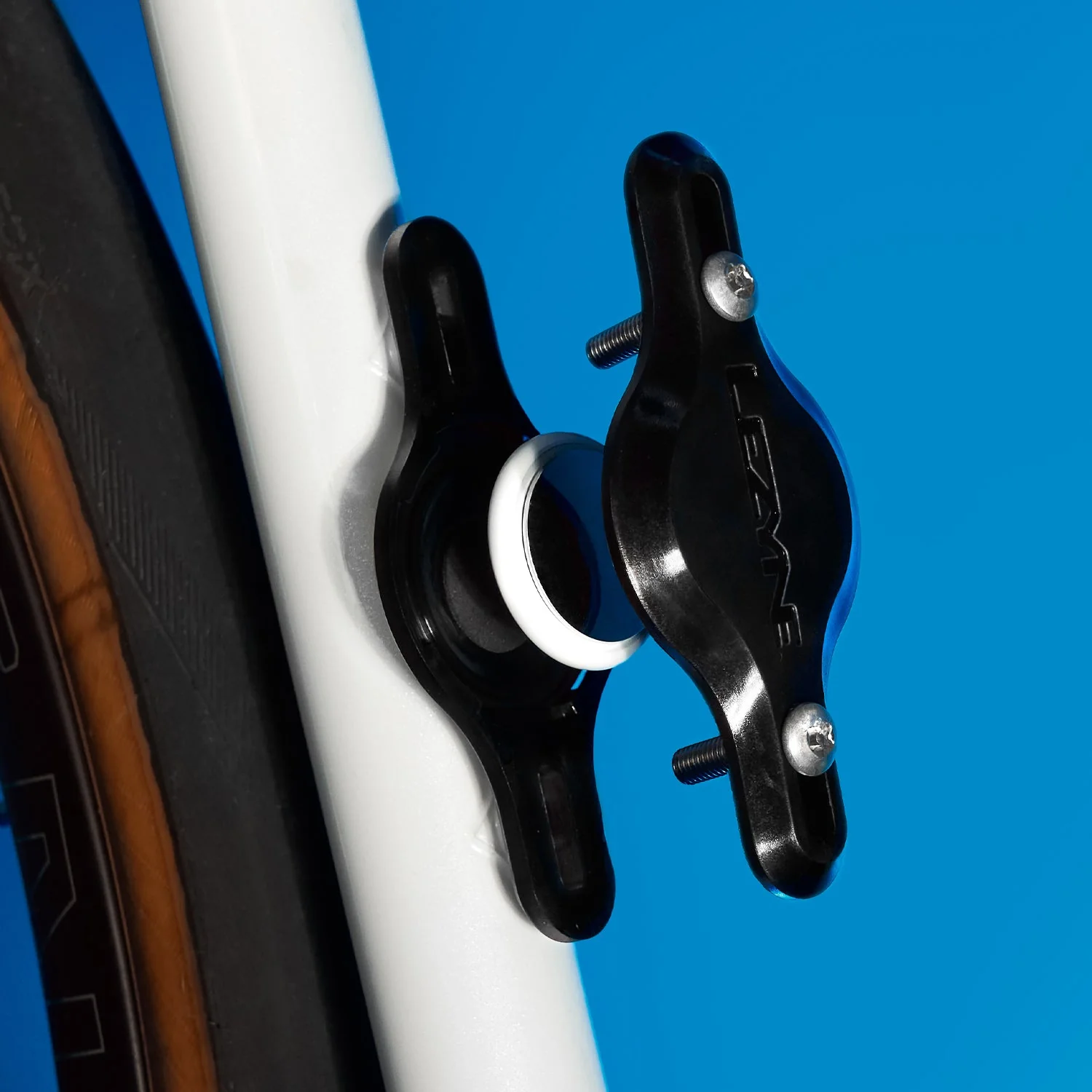 MATRIX BIKE TAGGER - Image 3