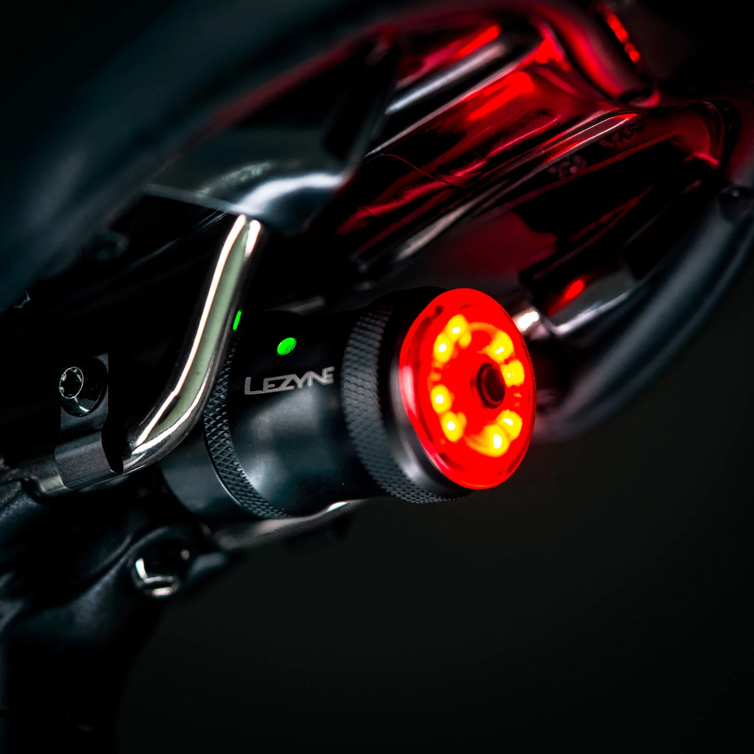 SADDLE Ai ALERT 250 REAR - Image 12