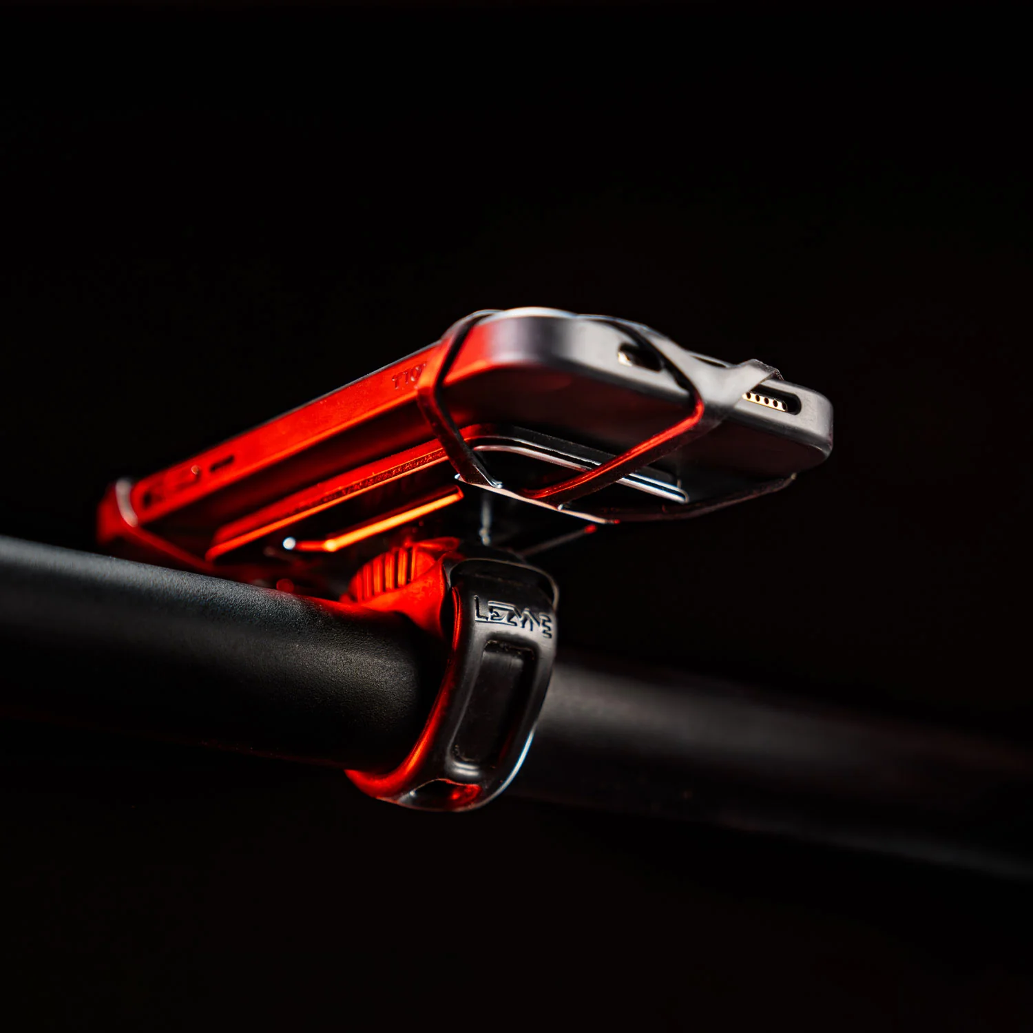 SMART GRIP PHONE MOUNT - Image 5