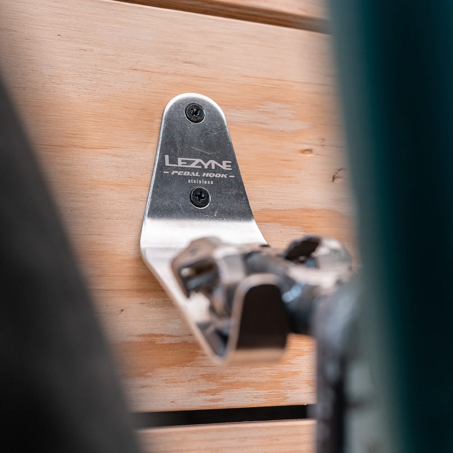 STAINLESS PEDAL HOOK - Image 5
